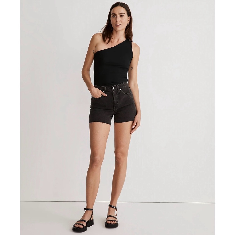Madewell High Rise Denim Cutoff Shorts in Lunar Wash